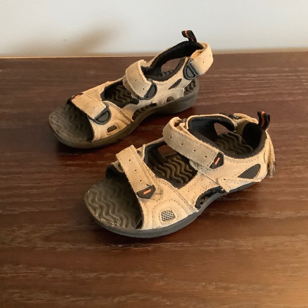 Size 11 Velcro sandals